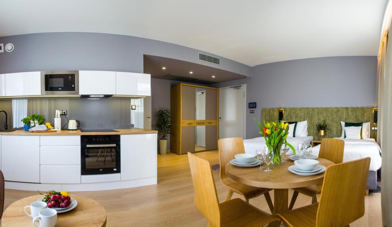 Verde Apartments Centrum Klimatyzacja 코잘린 외부 사진